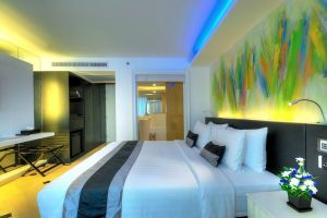 Bangkok Hotel - Deluxe Room in Skyy Hotel