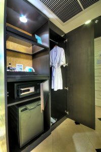 Bangkok Hotel - Deluxe Room in Skyy Hotel
