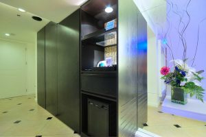 Bangkok Hotels - Suite Room in Skyy Hotel