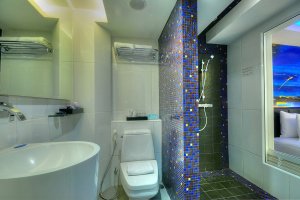 Superior Room in Skyy Hotel - Bangkok Hotels